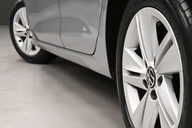 Volkswagen Golf 1.5 Golf Life TSi 5dr 22