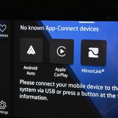 Volkswagen Golf 1.5 Golf Life TSi 5dr 1