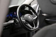 Volkswagen Golf 1.5 Golf Life TSi 5dr 4