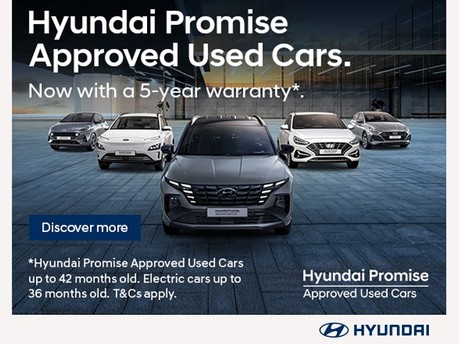 Hyundai i30 1.6 CRDi [136] Premium 5dr Hatchback 4