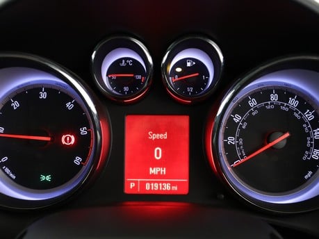 Vauxhall Astra ASTRA 5DR 2.0 CDTI ELITE AUTO 27