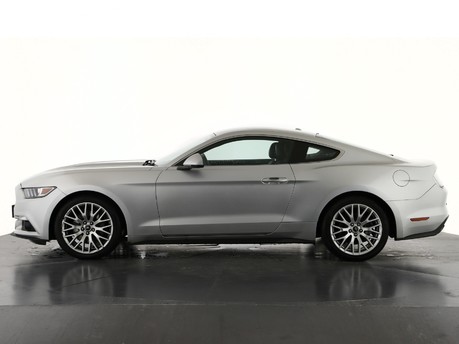 Ford Mustang ECOBOOST 7