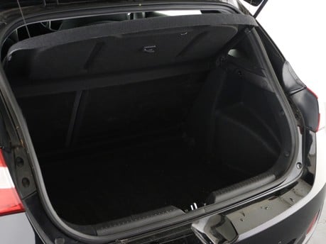 Hyundai i30 1.6 CRDi Active 5dr Auto Hatchback 10