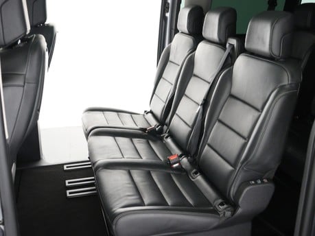 Peugeot Traveller 2.0 BlueHDi 180 Allure Long [8 Seat] 5dr EAT8 Estate 15