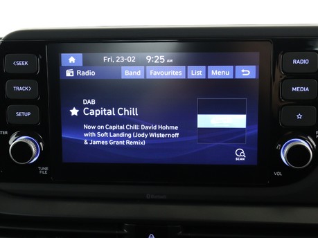 Hyundai i20 1.0T GDi 48V MHD SE Connect 5dr DCT Hatchback 17