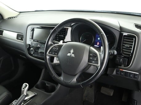 Mitsubishi Outlander PHEV GX 4HS 15