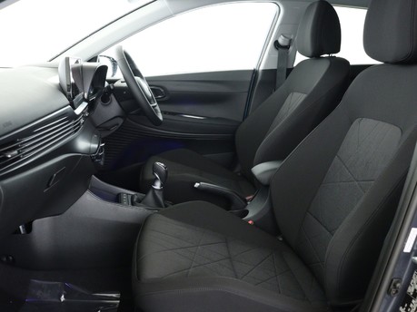 Hyundai BAYON 1.0 TGDi 48V MHEV Premium 5dr Hatchback 10