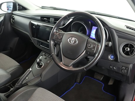 Toyota Auris VVT-I EXCEL TSS 11