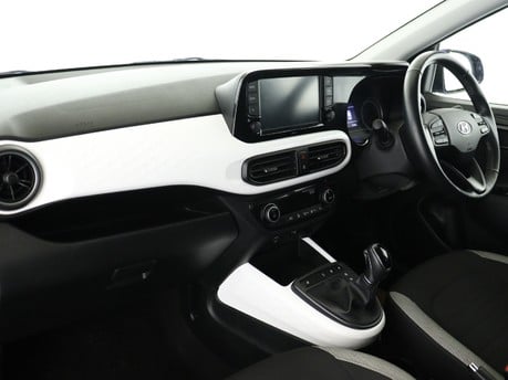Hyundai i10 1.0 MPi Premium 5dr Auto Hatchback 11