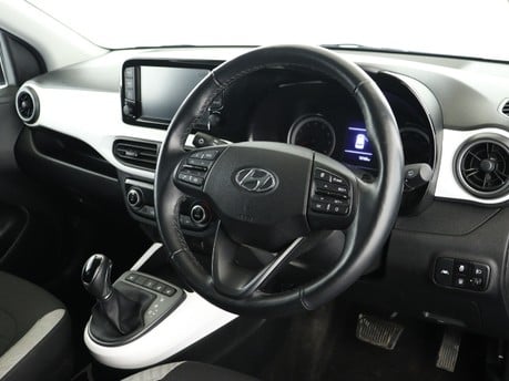 Hyundai i10 1.0 MPi Premium 5dr Auto Hatchback 13
