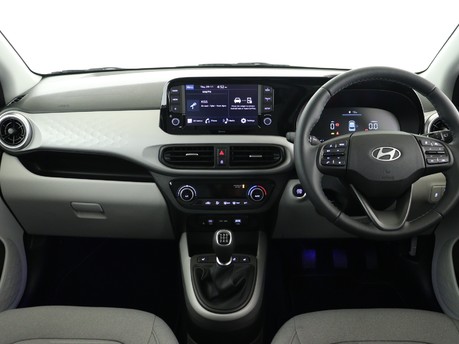 Hyundai i10 1.0 Premium 5dr Hatchback 15