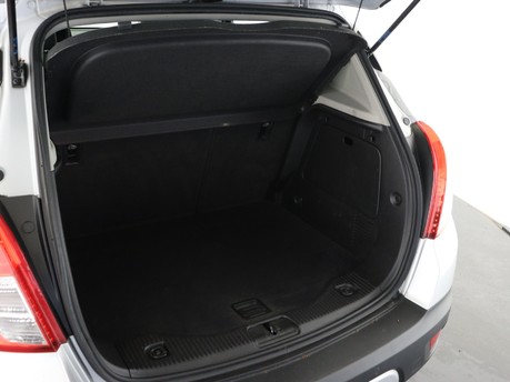 Vauxhall Mokka 1.6i Tech Line 5dr Hatchback 9