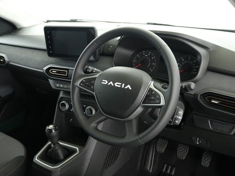 Dacia Jogger 1.0 TCe Extreme 5dr Estate 15