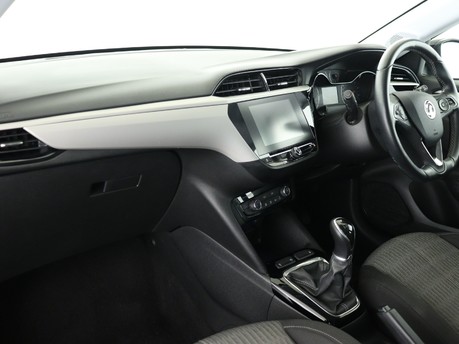 Vauxhall Corsa 1.2 SE 5dr Hatchback 11