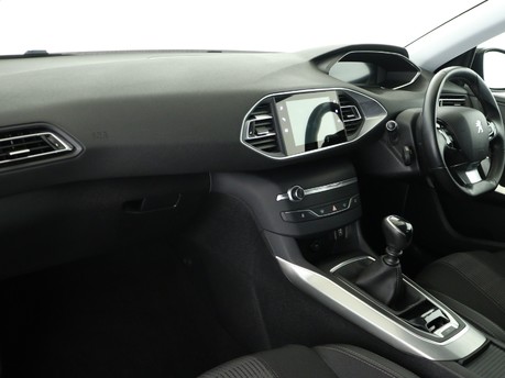 Peugeot 308 1.2 PureTech 130 Allure 5dr [Digital i-Cockpit] Hatchback 12