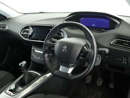 Peugeot 308 1.2 PureTech 130 Allure 5dr [Digital i-Cockpit] Hatchback 15