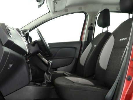 Dacia Sandero Stepway 1.5 dCi Laureate 5dr Hatchback 9