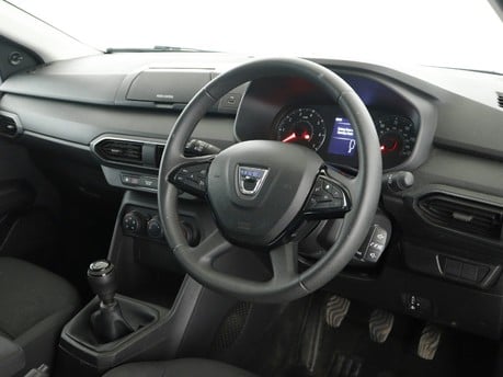 Dacia Sandero 1.0 SCe Essential 5dr Hatchback 14