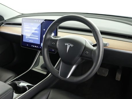 Tesla Model 3 STANDARD RANGE PLUS 15