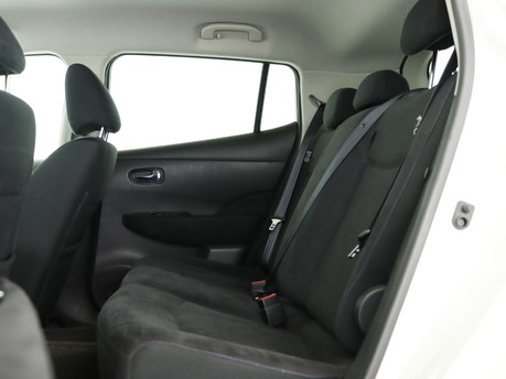 Nissan LEAF Acenta 30kWh 5dr Auto Hatchback 9