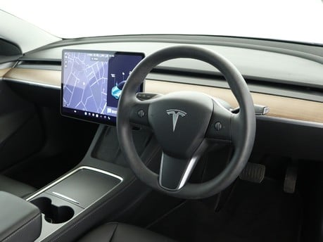 Tesla Model 3 MODEL 3 16