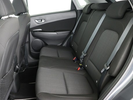 Hyundai KONA 1.6 GDi Hybrid Premium 5dr DCT Hatchback 12