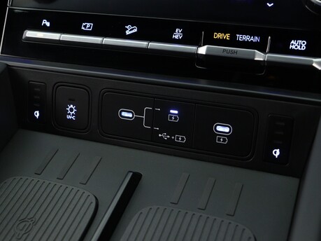 Hyundai SANTA FE Santa Fe 1.6 TGDi Hybrid Calligraphy 5dr 4WD Auto Estate 30