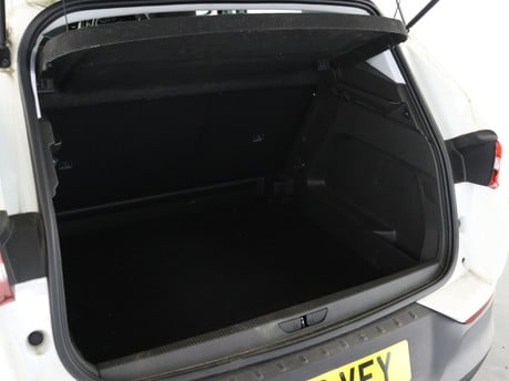 Vauxhall Grandland X 1.2T SE 5dr Hatchback 9