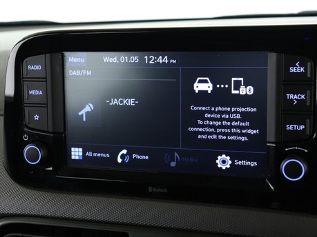 Hyundai i10 1.2 MPi SE Connect 5dr Auto Hatchback 17