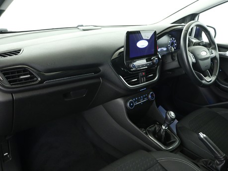 Ford Fiesta TITANIUM 11