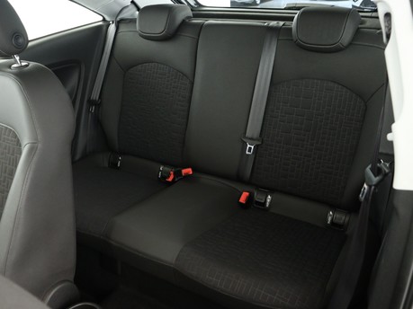Vauxhall Corsa 1.4 SE 3dr Auto Hatchback 12