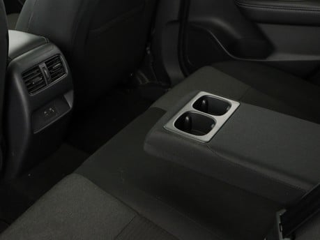 Nissan Qashqai 1.3 DiG-T MH 158 Premiere Edition 5dr Xtronic Hatchback 13