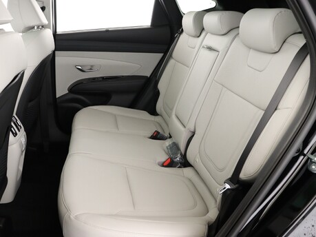 Hyundai TUCSON Tucson 1.6T Hybrid Ultimate 5dr Auto Estate 13