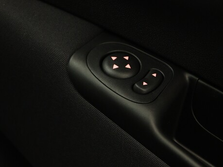 Fiat 500 1.0 Mild Hybrid 3dr Hatchback 23