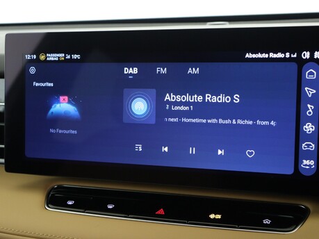MG HS Hs 1.5 T-GDI Trophy 5dr DCT Hatchback 18