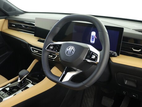 MG HS Hs 1.5 T-GDI Trophy 5dr DCT Hatchback 15