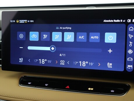 MG HS Hs 1.5 T-GDI Trophy 5dr DCT Hatchback 19