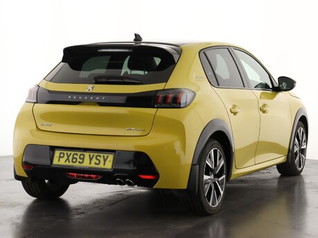 Peugeot 208 1.2 PureTech 130 GT Line 5 3