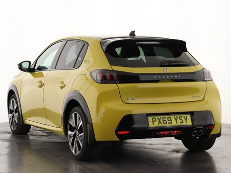 Peugeot 208 1.2 PureTech 130 GT Line 5 9