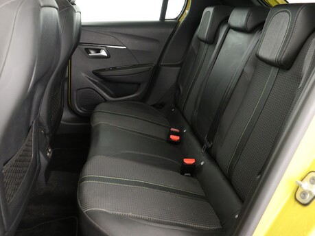 Peugeot 208 1.2 PureTech 130 GT Line 5 13