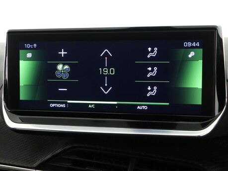 Peugeot 208 1.2 PureTech 130 GT Line 5 17