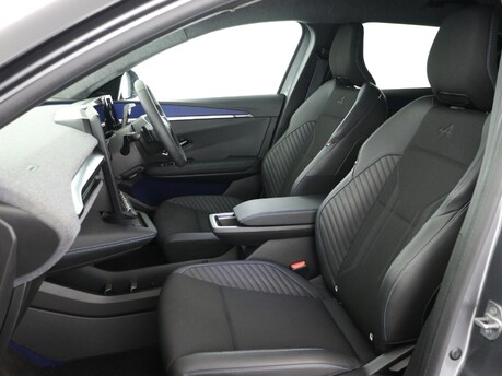 Renault Scenic E-Tech 160kW Esprit Alpine 87kWh Long Range 5dr Auto Estate 12