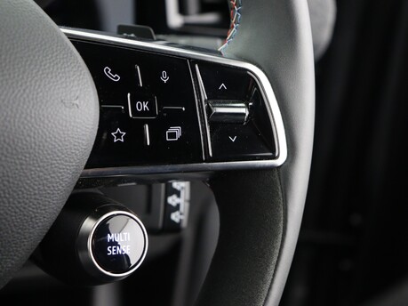Renault Scenic E-Tech 160kW Esprit Alpine 87kWh Long Range 5dr Auto Estate 26