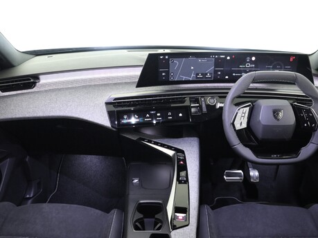 Peugeot 3008 157kW GT 73kWh 5dr Auto Estate 17