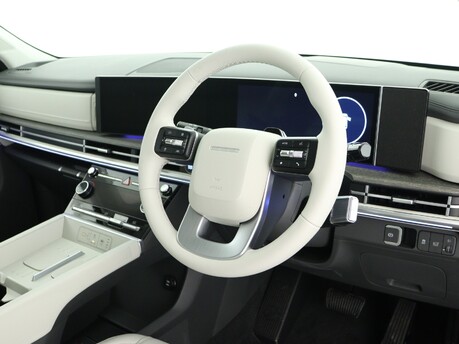 Hyundai SANTA FE Santa Fe 1.6 TGDi Plug-in Hybrid Premium 5dr 4WD Auto Estate 16