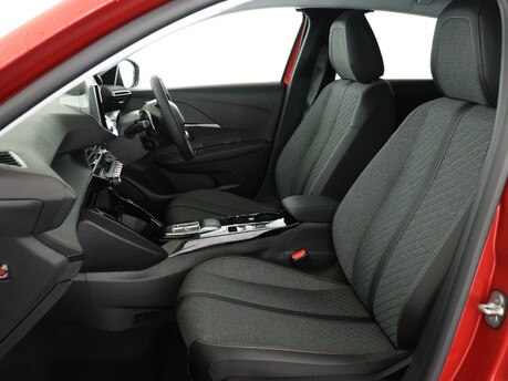 Peugeot 208 1.2 Hybrid 100 Allure 5dr e-DSC6 Hatchback 11