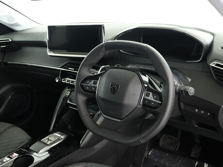 Peugeot 208 1.2 Hybrid 100 Allure 5dr e-DSC6 Hatchback 14