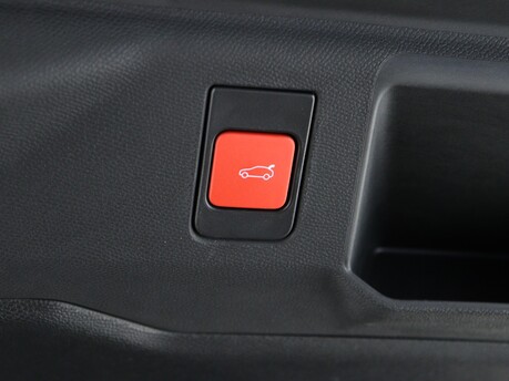 Peugeot 5008 157kW GT 73kWh 5dr Auto Estate 12