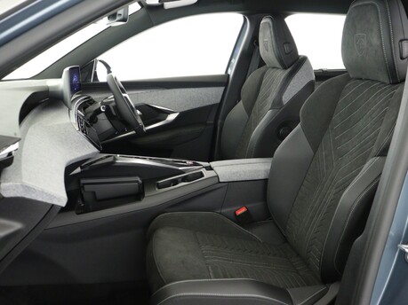 Peugeot 5008 157kW GT 73kWh 5dr Auto Estate 13