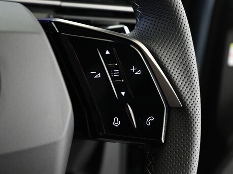 Peugeot 5008 157kW GT 73kWh 5dr Auto Estate 31